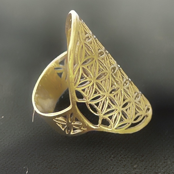 Sterling Silver "Flower of Life" Ring - Picture 2 of 4